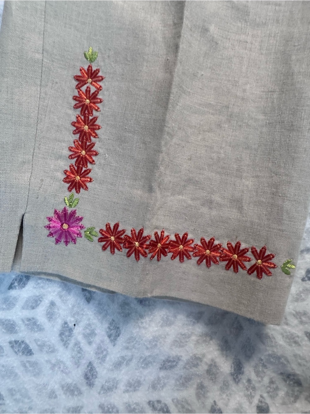 David N Petites 2-Piece Linen Embroidered Floral Pant Set Size 12P Cottagecore - Picture 5 of 14
